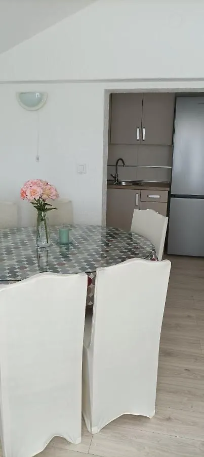 Feel Good Apartment Rab Mundanije 131 Croatia